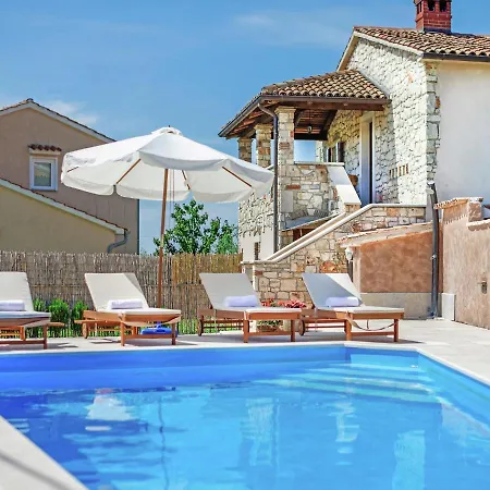 Modern In Porec With Swimming Pool 펜션 Nova Vas (Porec)